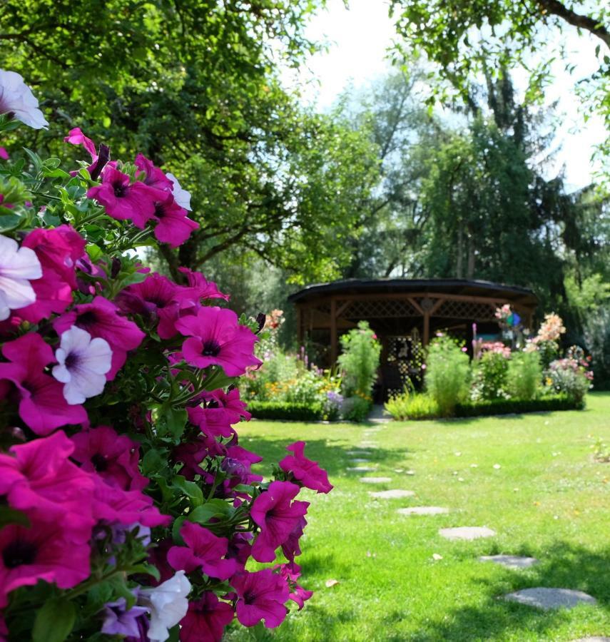 Gaestehaus Biedermann Kinding Bagian luar foto