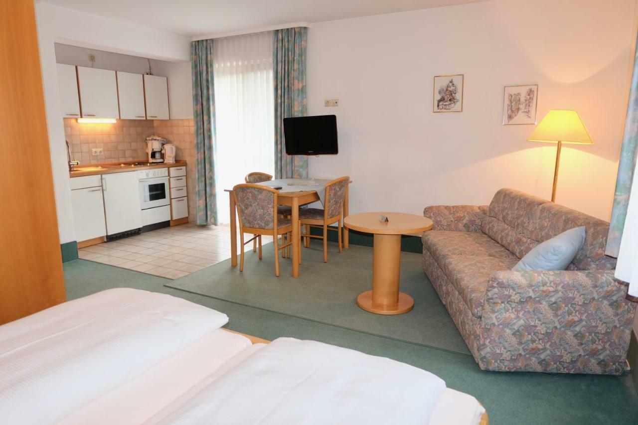 Gaestehaus Biedermann Kinding Bagian luar foto