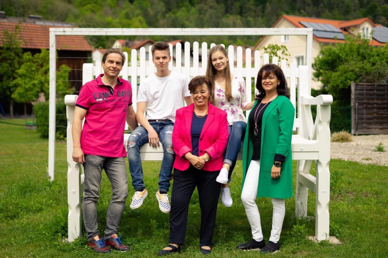 Gaestehaus Biedermann Kinding Bagian luar foto